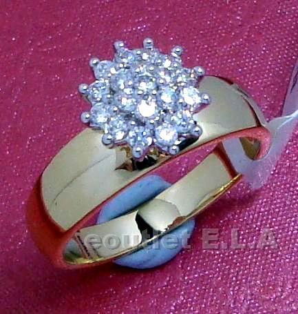 .54CT CZ CLUSTER RING 18KRGP-size9